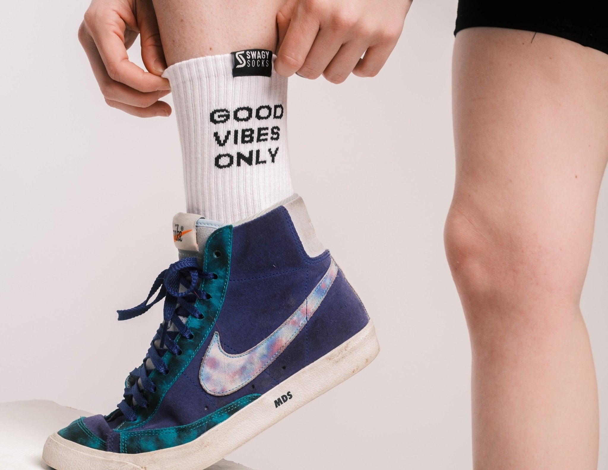 Good Vibes Only - Crew Workout Socks